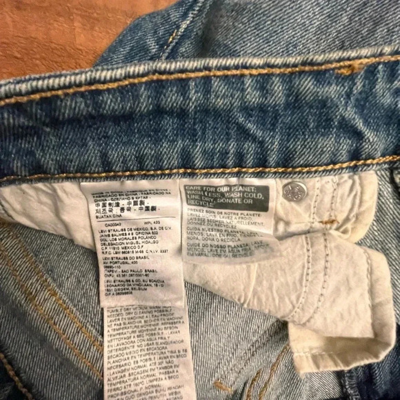 711 Skinny Levi’s - Size 28 - Picture 7 of 7